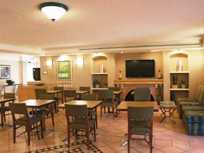 Baymont By Wyndham Houston La Porte Extérieur photo