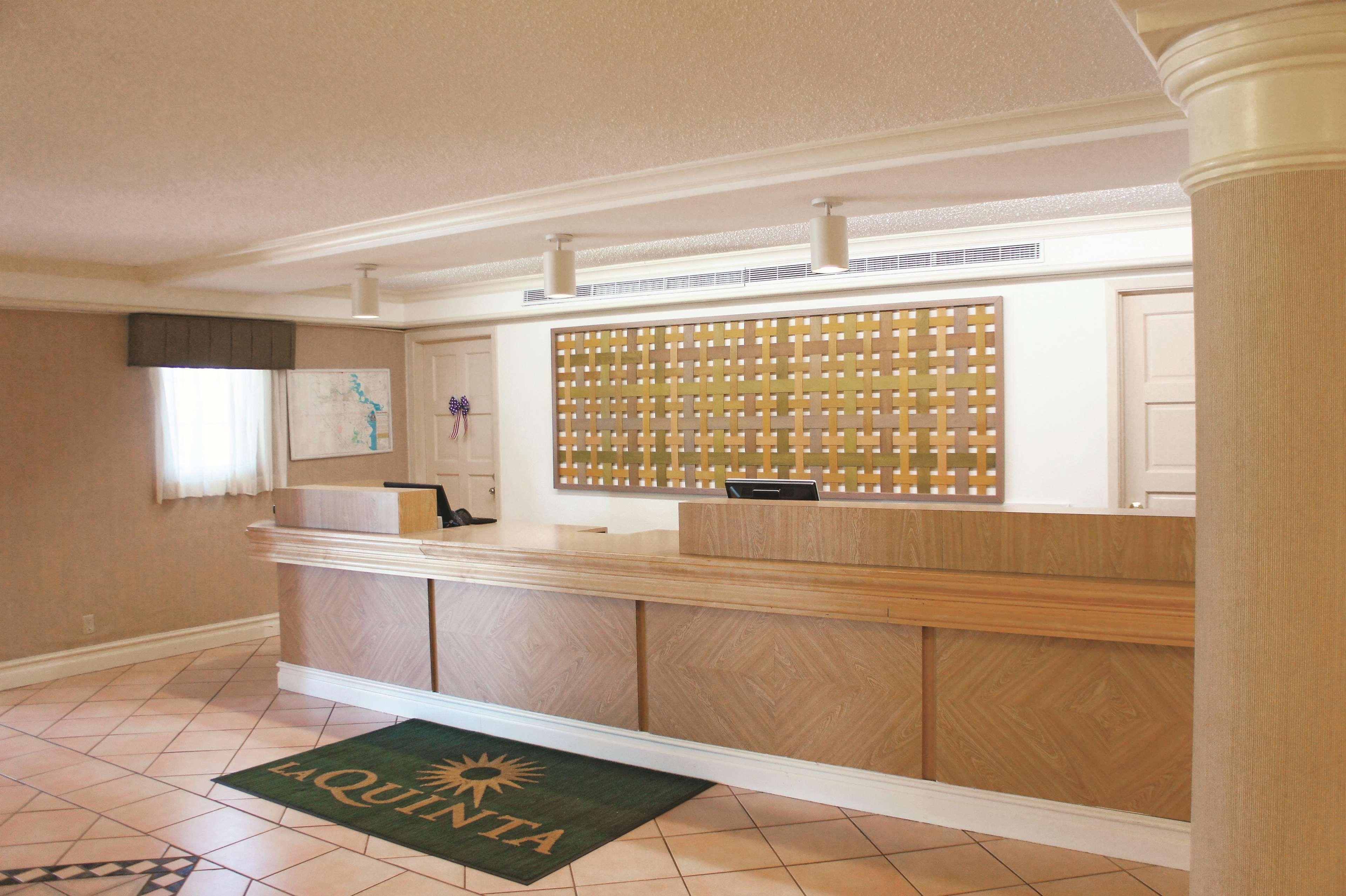 Baymont By Wyndham Houston La Porte Extérieur photo